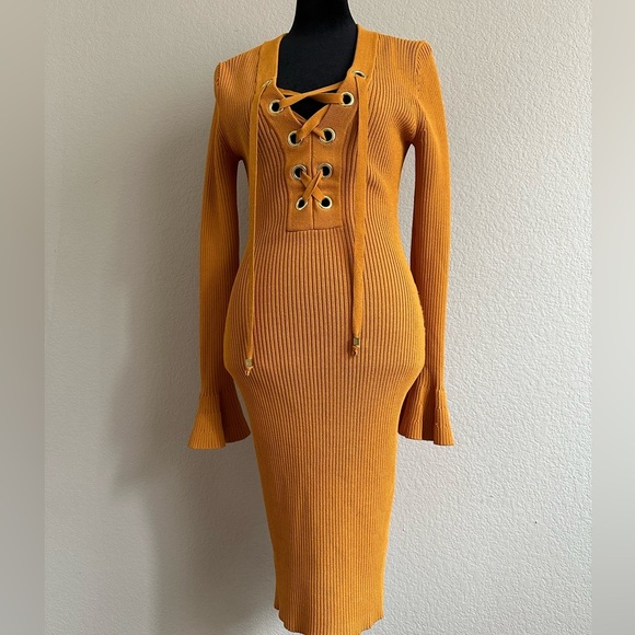 MICHAEL Michael Kors lace-up Ribbed Bodycon in Poppy Dress S, Sexi, Chic - Picture 1 of 9